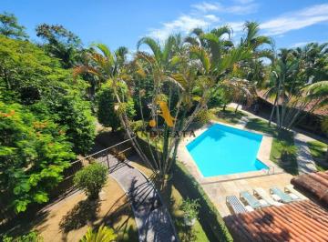 Casa · 800m² · 6 Quartos · 2 Vagas · Venda de Casa em Condomínio com 6 quarto(s), 4 suíte(s), 800 m², por R$ 5.5 milhões, no condomínio V