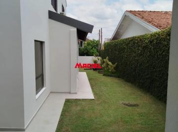 Casa · 240m² · 3 Quartos · 2 Vagas · CASA REFORMADA CONDOMÍNIO JARDIM DAS COLINAS