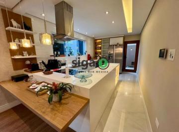 Casa · 300m² · 3 Quartos · 7 Vagas · Sobrado à venda na Vila Mascote - 300m², 3 quartos (1 suíte), 2 vagas