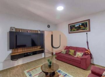 c40f6021cb24f67d7e525847ce1b40a2b53226bc · Casa com 3 dormitórios à venda, 250 m² por R$ 980.000,00 - Vila Verde - São Paulo/SP