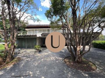 10b9c94ecd8128560092a497924dd04b666a11f4 · Oportunidade Exclusiva no Jardim América Terreno totalmente plano, com 2.602,00 m² e uma testada de 