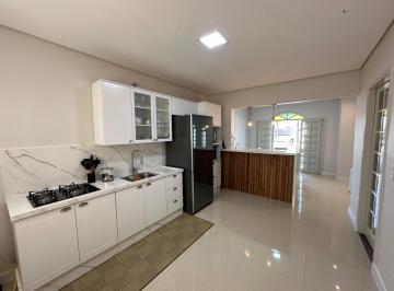 WhatsAppImage20240725at17101155.jpeg · Casa para Venda em Criciúma/SC - 3 Dorm. 202 m2 Área Útil