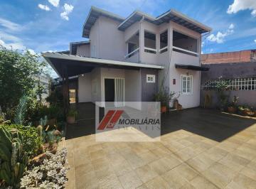 Casa de 5 quartos, Taguatinga · Casa Sobrado QSC 27 à Venda 05 Quartos em Taguatinga Sul!