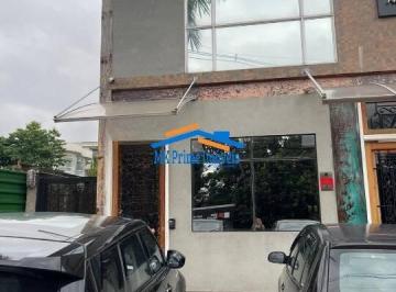 Comercial · 65m² · 1 Vaga · OPORTUNIDADE Clínica de Estética à Venda Pronta para Operação na G. Viana