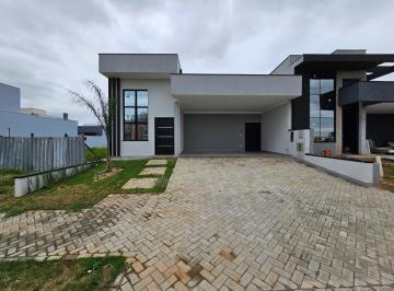 Foto 01 · Oportunidade única: Casa em condomínio de luxo com 3 quartos, 1 suíte, 2 salas e 4 vagas de garagem 