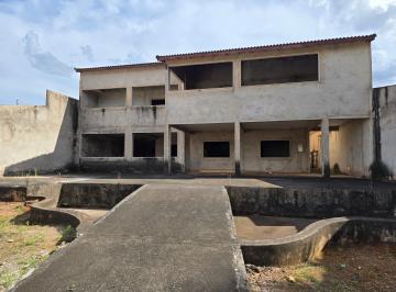 Casa de 7 quartos, Vicente Pires · Sobrado a venda no Jockey em condomínio fechado - Vicente Pires
