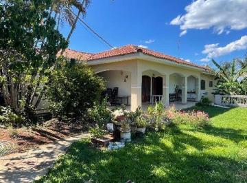 Casa de 3 quartos, Águas de São Pedro · Casa 3 dormitórios- JD Porangaba - Águas de São Pedro