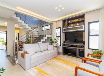 Casa · 243m² · 3 Quartos · 3 Vagas · CASA / RESIDÊNCIA, EM CONDOMÍNIO FECHADO, NO B