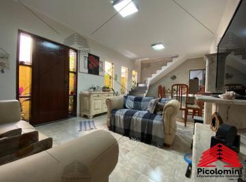 Foto 01 · Sobrado amplo na Mooca com 207m2, terreno 5mx27m, 3 suítes, Closet, 3 vagas de garagem, Espaço Gourm