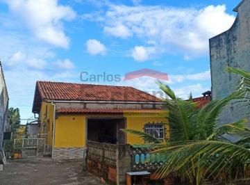 Casa · 220m² · 3 Quartos · 4 Vagas · Casa Térrea em Itanhaém