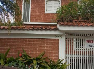 Casa · 300m² · 3 Quartos · 10 Vagas · Sobrado de 300m², 4 Dorms, 2 Suítes, Piscina e Vaga para 4 Carros na Vila São Francisco - FL43