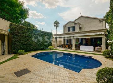 Casa · 530m² · 4 Quartos · 4 Vagas · Casa moderna com espaço gourmet e jardim próximo ao Einstein