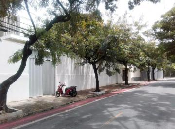 CS951_01.jpg · VENDO EXCELENTE MANSÃO AREA NOBRE CASA AMARELA 