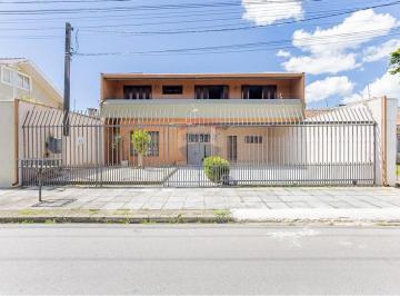 Casa · 246m² · 4 Quartos · 4 Vagas · Sobrado  no Coração de Pinhais