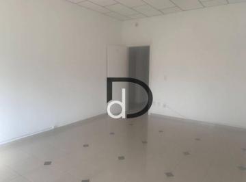 Sala comercial no centro da cidade, com 23 m² recém reformada · Sala Comercial no Centro de Vinhedo