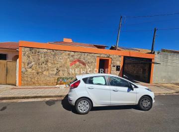 Casa · 271m² · 5 Quartos · 2 Vagas · Casa em  Rua Guarulhos - Champagnat - Londrina/PR