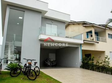 Casa · 180m² · 4 Quartos · 4 Vagas · Sobrado em  Rua das Palmeiras - Jardim São Fernando - Itanhaém/SP