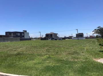 Terreno · 450m² · Terreno à venda no bairro Ogiva - Cabo Frio/RJ