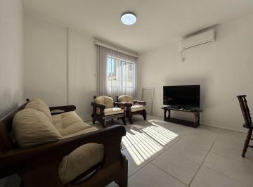 Apartamento · 129m² · 2 Quartos · 1 Vaga · Apartamento Semi Mobiliado à Venda no Centro de Balneário Piçarras | 150m da Praia