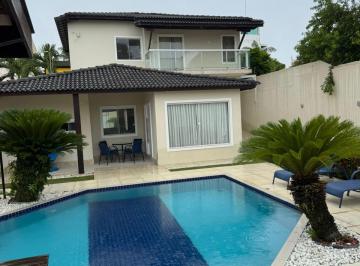 Casa de 5 quartos, Lauro de Freitas · Vendo/alugo Casa com piscina e 5/4 sendo 4 suítes em Ipitanga Lauro de Freitas