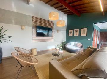 Casa · 210m² · 3 Quartos · 4 Vagas · Casa com 3 quartos à venda em Centro - MG