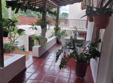 Área de Serviço · Casa com 4 quartos à venda em Jardim Do Trevo - SP