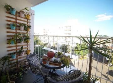Área de Serviço · Apartamento com 2 quartos à venda em Vila nova teixeira - SP