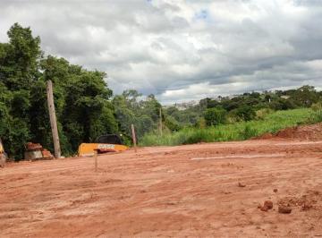 Área de Serviço · Terreno à venda em Pinheirinho - SP