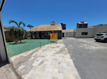 Foto 01 · Casa para Locação de Alto Padrão na Cruz das Almas, Maceió-AL: 5 Quartos, 2 Salas, 3 Banheiros, 4 Va