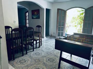 Casa de 3 quartos, Saquarema · Saquarema: Casa Duplex com Terreno de 453m² Área total