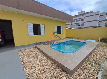 Foto 01 · Aluguel anual, casa com 4 quartos sendo 1 suite e piscina, na quadra mar, praia de Gravatá, Navegant