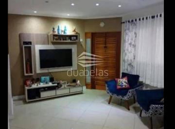 Casa · 190m² · 3 Quartos · 2 Vagas · Sobrado à Venda – Jardim Rodolfo em São José dos Campos