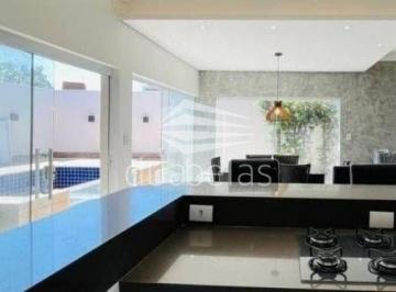 Casa · 290m² · 4 Quartos · 3 Vagas · OPORTUNIDADE EXCLUSIVA NO URBANOVA! Casa Alto Padrão em Condomínio Fechado