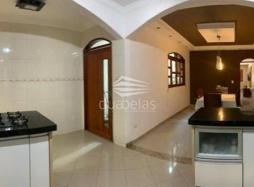Casa · 215m² · 3 Quartos · 2 Vagas · Uma Linda Casa no Vista Linda.