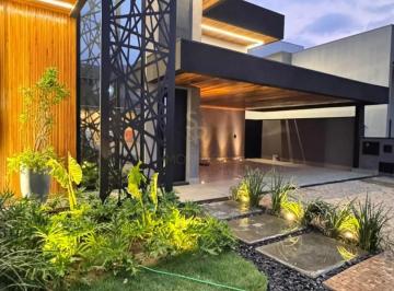 Casa · 389m² · 3 Quartos · 5 Vagas · Casas Residenciais Condomínio em Franca