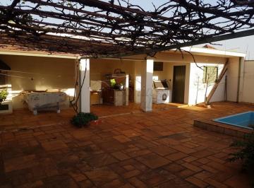 Casa · 183m² · 3 Quartos · 10 Vagas · Casas Residenciais Padrão em Ribeirão Preto