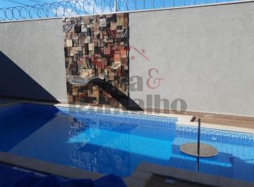 Casa · 250m² · 3 Quartos · 4 Vagas · Casas Residenciais Padrão em Jardinópolis