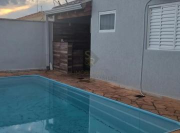 Casa · 250m² · 3 Quartos · 3 Vagas · Casa disponível para venda no Planalto Verde