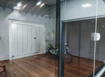 Casa · 200m² · 2 Quartos · 1 Vaga · Casas Residenciais Padrão em Ribeirão Preto