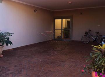 Casa · 252m² · 3 Quartos · 8 Vagas · Casas Residenciais Padrão em Ribeirão Preto