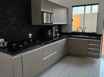 Casa · 399m² · 4 Quartos · 5 Vagas · Sobrado Novo  no bairro Ribeirânia