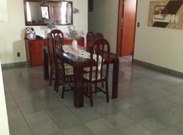 Casa · 232m² · 3 Quartos · 4 Vagas · Casas Residenciais Padrão em Ribeirão Preto
