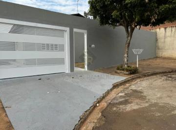 Casa · 240m² · 2 Quartos · 2 Vagas · Casa térrea reformada para venda com 2 dormitórios no Jardim Santa Cecília em Bonfim Paulista