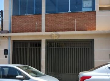 Casa · 150m² · 3 Quartos · 2 Vagas · Sobrado Residencial para Venda no Bairro Presidente Médici, em Ribeirão Preto