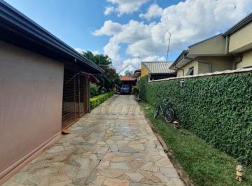 Casa · 860m² · 3 Quartos · 10 Vagas · Casas Residenciais Padrão em Brodowski