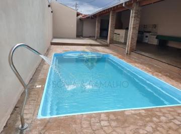 Casa · 297m² · 1 Quarto · 4 Vagas · Casas Residenciais Área de LazerEdícula em Jardinópolis