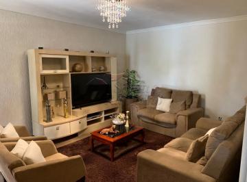 Casa · 121m² · 3 Quartos · 2 Vagas · Casa para Venda no Bairro Antônio Marincek em Ribeirão Preto/SP.