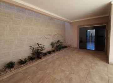 Casa · 132m² · 3 Quartos · 3 Vagas · Casas Residenciais Padrão em Ribeirão Preto