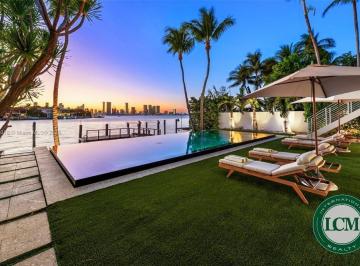 Foto 01 · Casa à venda em Miami Beach
