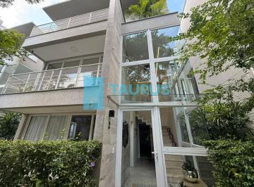Foto 01 · Sobrado de condomínio à venda, 4 suites, 5 vagas, 450m², Jardim Cordeiro.